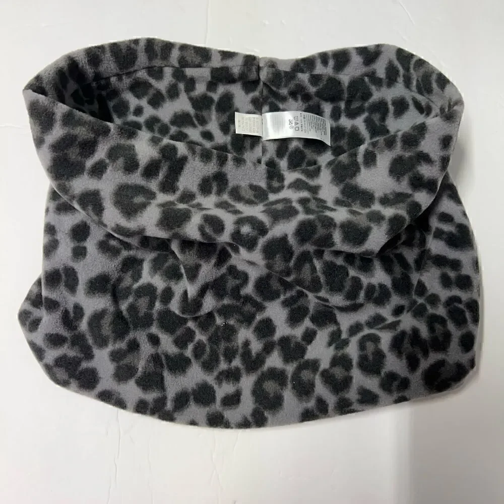 Old Navy Scarf Infinity Grey Black Leopard Print